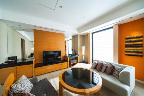 Habitación Doble Deluxe para no fumadores - 2 camas individuales del hotel KOKO Premier Kanazawa Korinbo. Foto 9