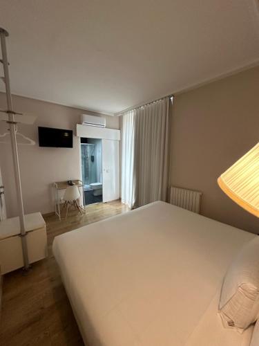 Habitación Doble del hotel PILAR PLAZA. Foto 15