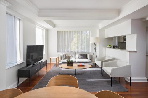 Apartamento Deluxe 2 dormitorios del hotel AKA SUTTON PLACE. Foto 4