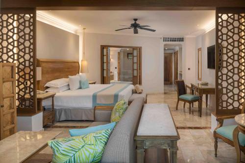 Suite Junior Superior Golden del hotel Valentin Imperial Rivera Maya All Inclusive - Adult Only