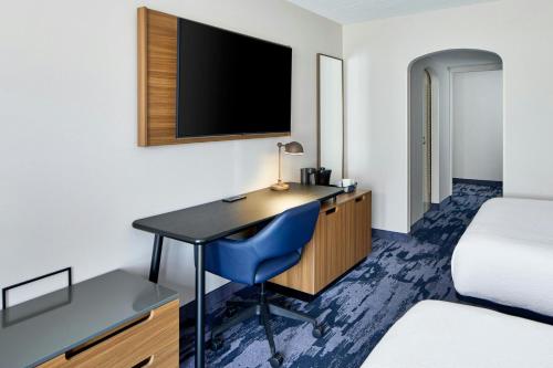 Habitación Queen con dos camas Queen del hotel Fairfield Inn by Marriott Rochester East. Foto 3