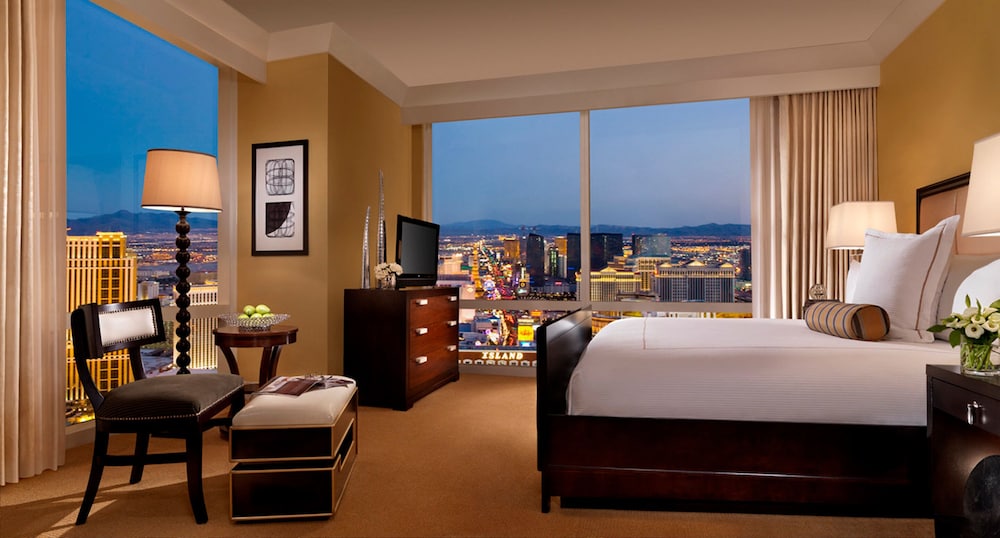 Suite, 1 habitación, en esquina del hotel Trump International Las Vegas. Foto 1