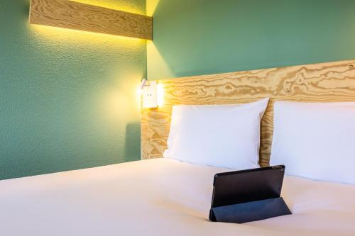 Habitación Greet con 1 cama doble del hotel Greet Brussels Airport Zaventem. Foto 5