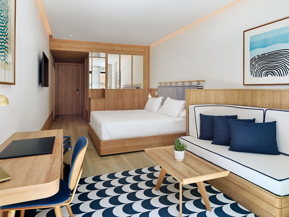 Habitación clásica, terraza del hotel H10 Porto Poniente
