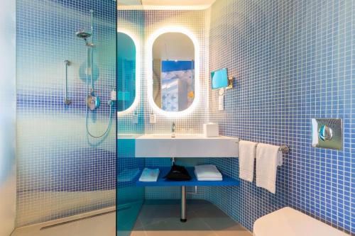 Habitación Estándar del hotel Park Inn By Radisson Amsterdam City West. Foto 7
