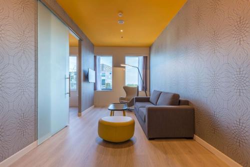 Suite del hotel Park Inn By Radisson Amsterdam City West. Foto 2