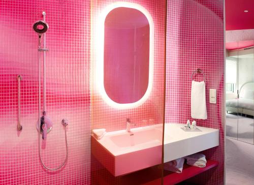 Suite Junior del hotel Park Inn By Radisson Amsterdam City West. Foto 1