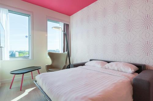 Habitación Familiar del hotel Park Inn By Radisson Amsterdam City West. Foto 2