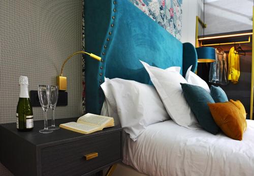 Habitación Doble con aparcamiento - 1 o 2 camas del hotel Soho Boutique Sevilla. Foto 6