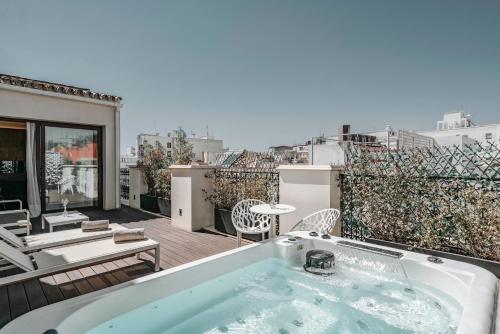 Suite Junior con terraza del hotel Vincci Selección Unuk 5* Gl. Foto 5