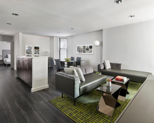 Suite Premium de 2 dormitorios del hotel AKA TIMES SQUARE