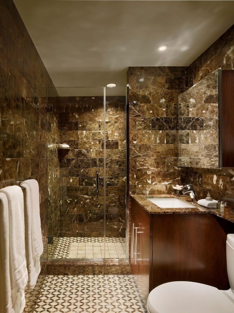 Estudio Deluxe, accesible para personas con discapacidad del hotel Aka Central Park. Foto 4
