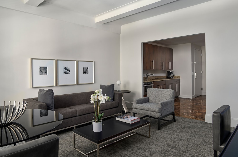 Suite 1 Cama king Normal del hotel Aka Central Park