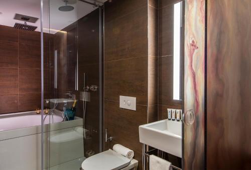 Suite Deluxe del hotel Axel San Sebastián - Adults Only