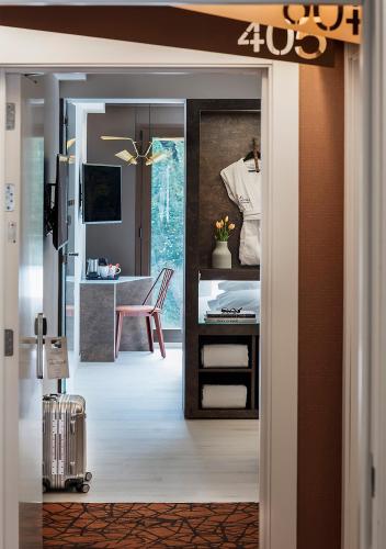 Suite Junior del hotel Axel San Sebastián - Adults Only. Foto 2