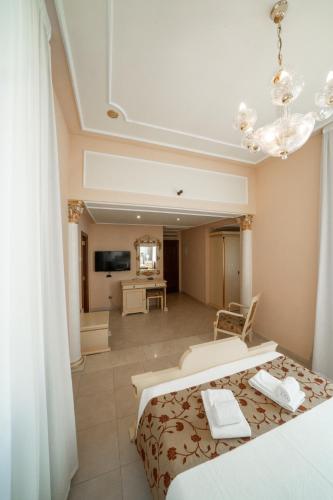 Suite Junior del hotel Kazar. Foto 5
