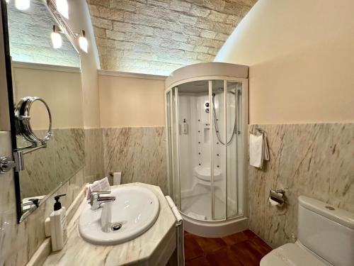 Habitación Doble del hotel Kazar. Foto 5