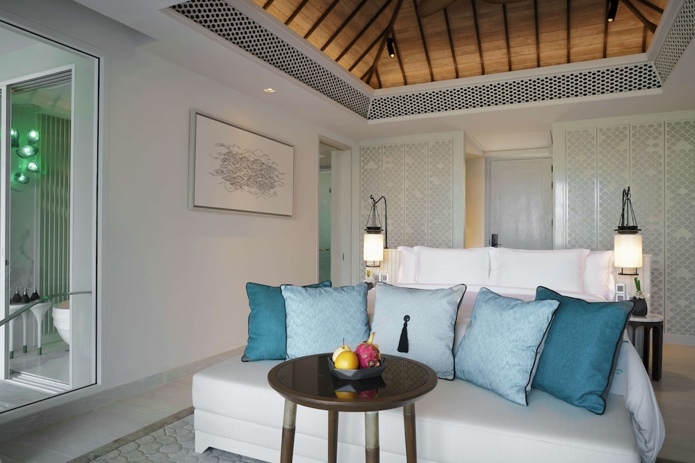 Suite, 1 cama de matrimonio grande (Partial Ocean) del hotel Banyan Tree Krabi. Foto 6