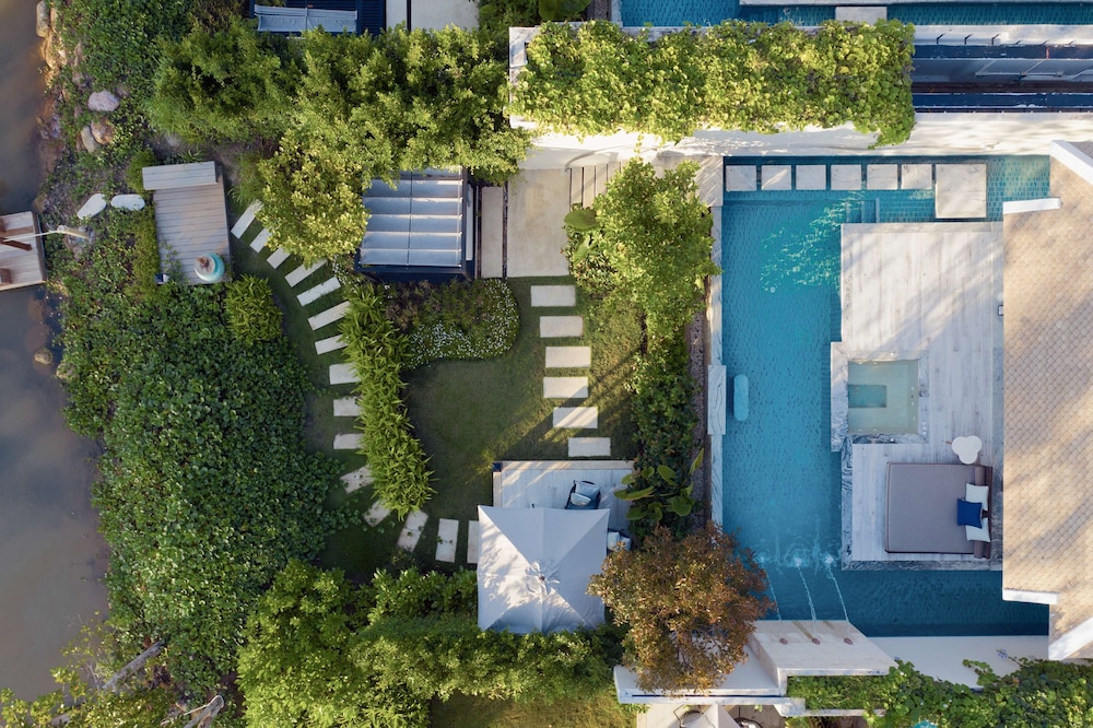 Two Bedroom Beachfront Pool Villa del hotel Banyan Tree Krabi. Foto 5
