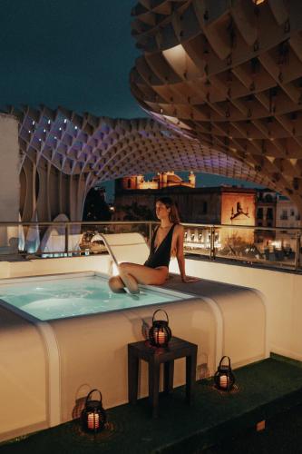 Ático con piscina privada y terraza del hotel Welldone Metropol. Foto 4