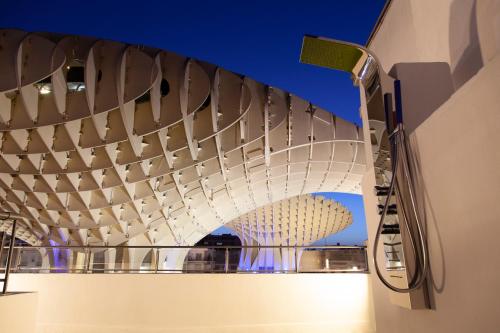 Ático con piscina privada y terraza del hotel Welldone Metropol. Foto 14