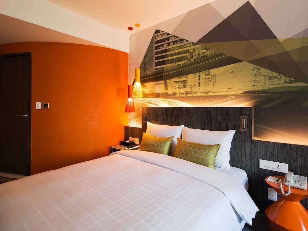 Habitación Superior con 1 cama doble del hotel Ibis Styles Ambassador Seoul Gangnam. Foto 2