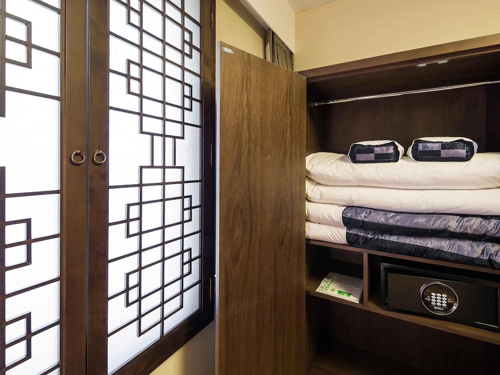 Habitación tradicional estilo coreano - Ondol del hotel Ibis Styles Ambassador Seoul Gangnam. Foto 1