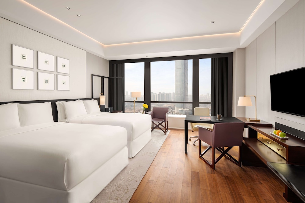 Fairmont, Habitación básica con 2 camas individuales, 2 camas individuales, no fumadores del hotel Fairmont Wuhan