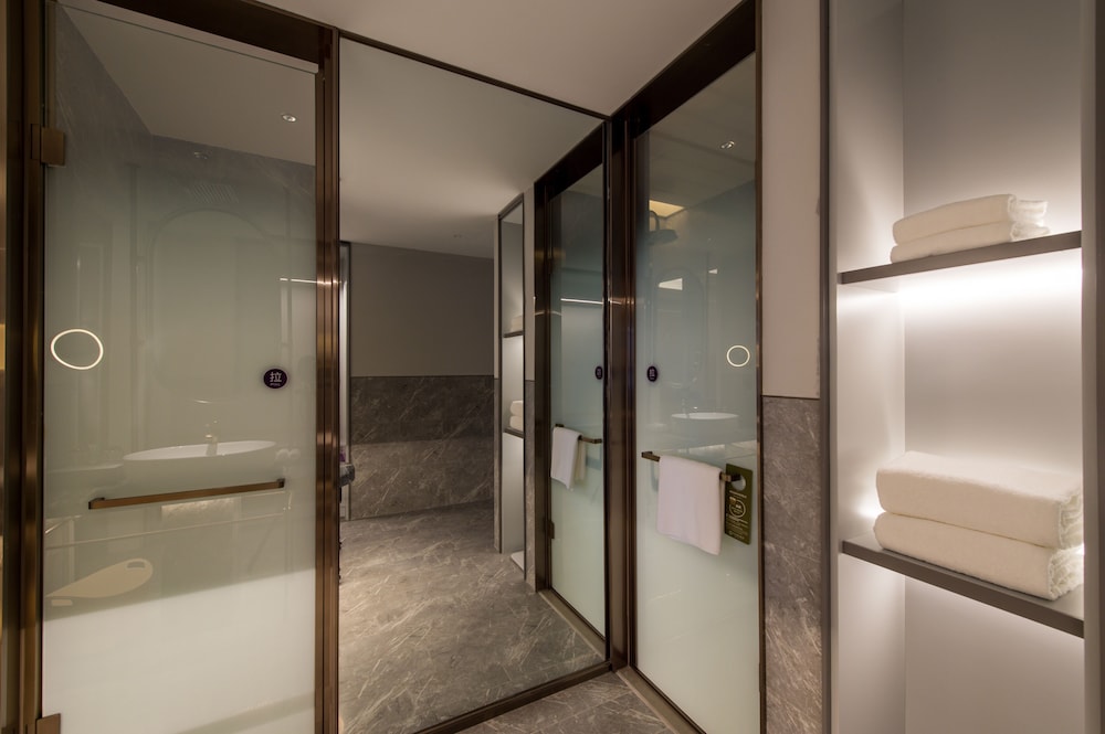 Habitación Deluxe, 2 camas individuales del hotel Mercure Changchun Hengxing. Foto 3