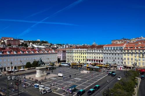 Habitación Doble con vistas a la plaza de Figueira del hotel My Story Figueira. Foto 8