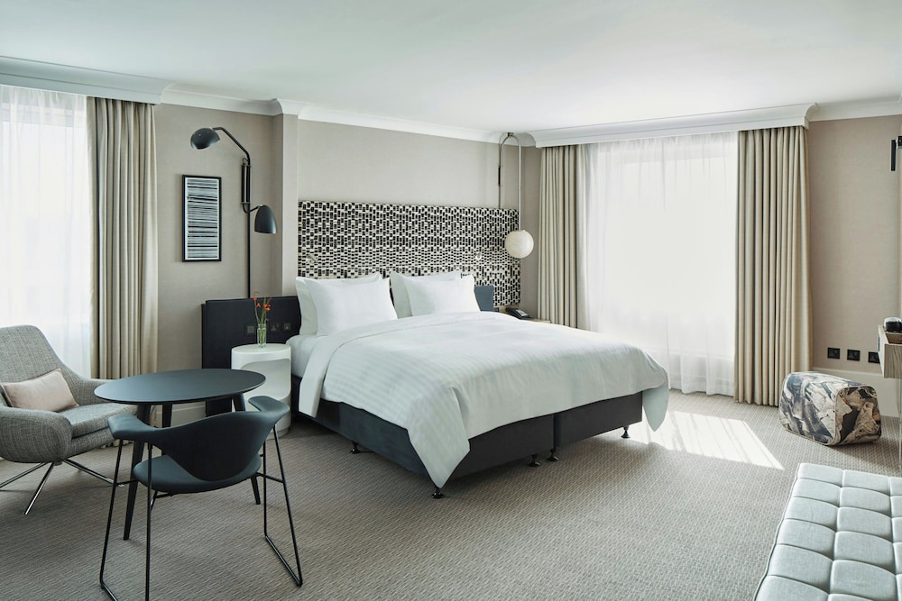 Habitación presidencial, 1 habitación, cocina del hotel London Marriott Maida Vale. Foto 5