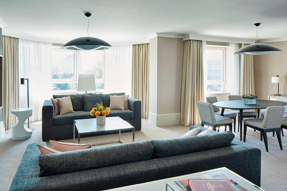 Habitación presidencial, 1 habitación, cocina del hotel London Marriott Maida Vale. Foto 7