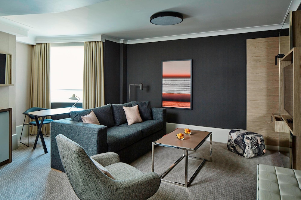 Habitación ejecutiva, 1 habitación del hotel London Marriott Maida Vale. Foto 3