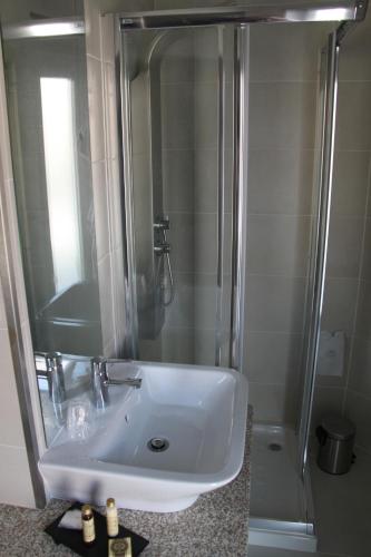 Habitación Doble Estándar - 2 camas del hotel José Régio. Foto 1