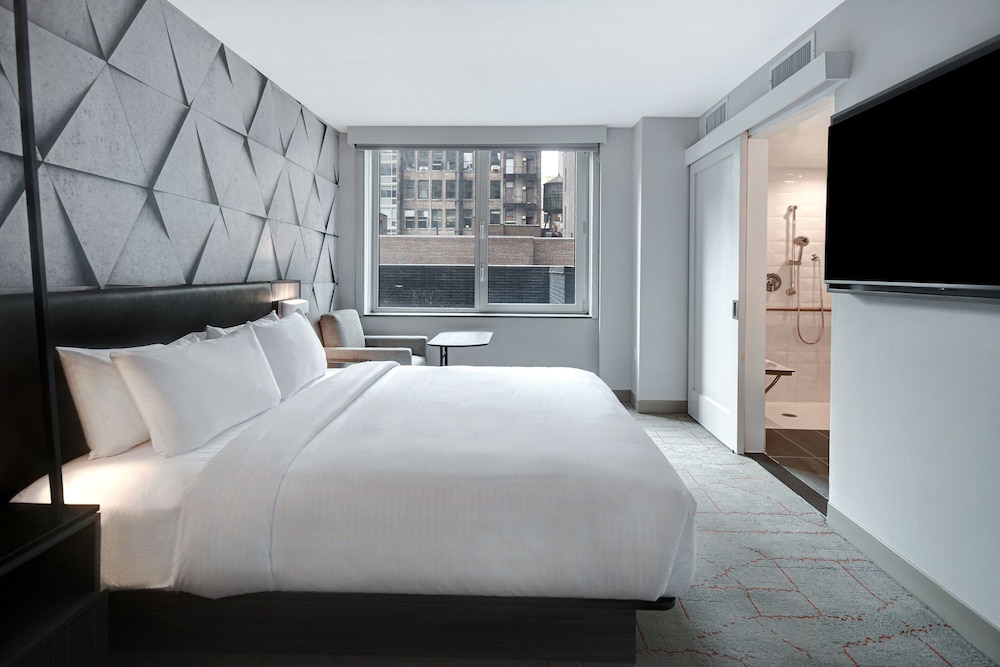 Estudio, 1 cama king (Accesible auditivamente, ducha roll‑in) del hotel SpringHill Suites by Marriott New York Midtown Manhattan/Park Avenue. Foto 2