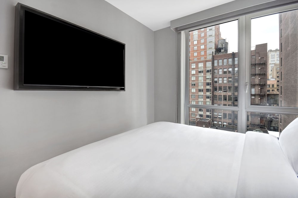 Estudio, 1 cama king (accesible para audición, ducha roll‑in, planta alta) del hotel SpringHill Suites by Marriott New York Midtown Manhattan/Park Avenue. Foto 2