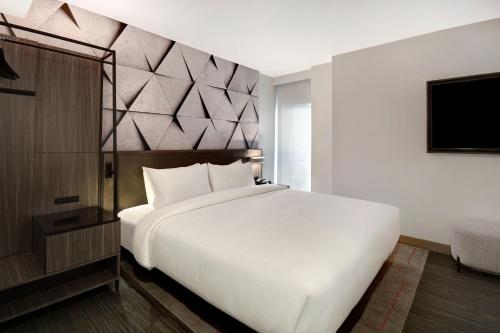 Estudio - 1 cama extragrande del hotel SpringHill Suites by Marriott New York Midtown Manhattan/Park Avenue. Foto 1