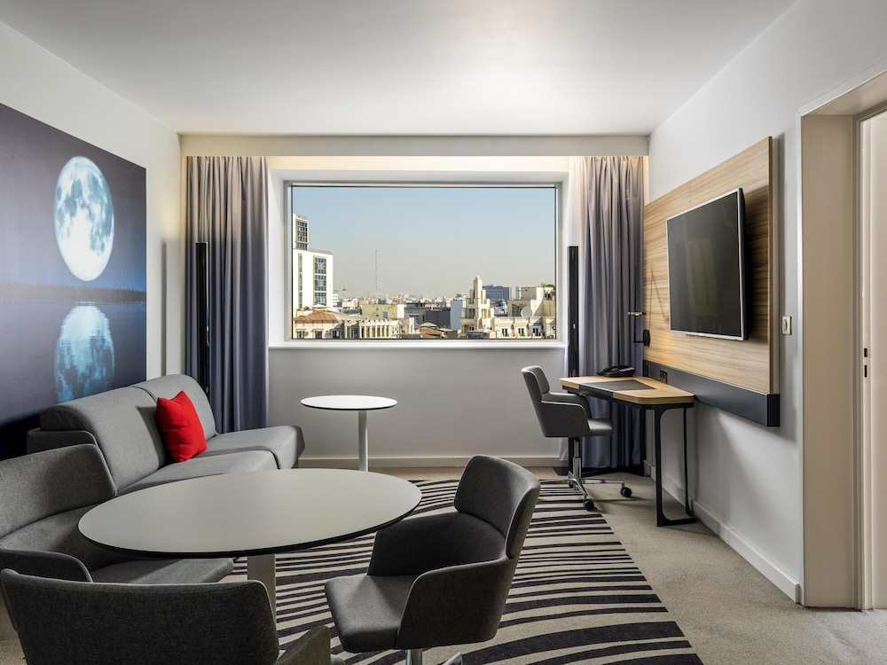Suite junior, 1 cama doble del hotel Novotel Bucharest City Centre