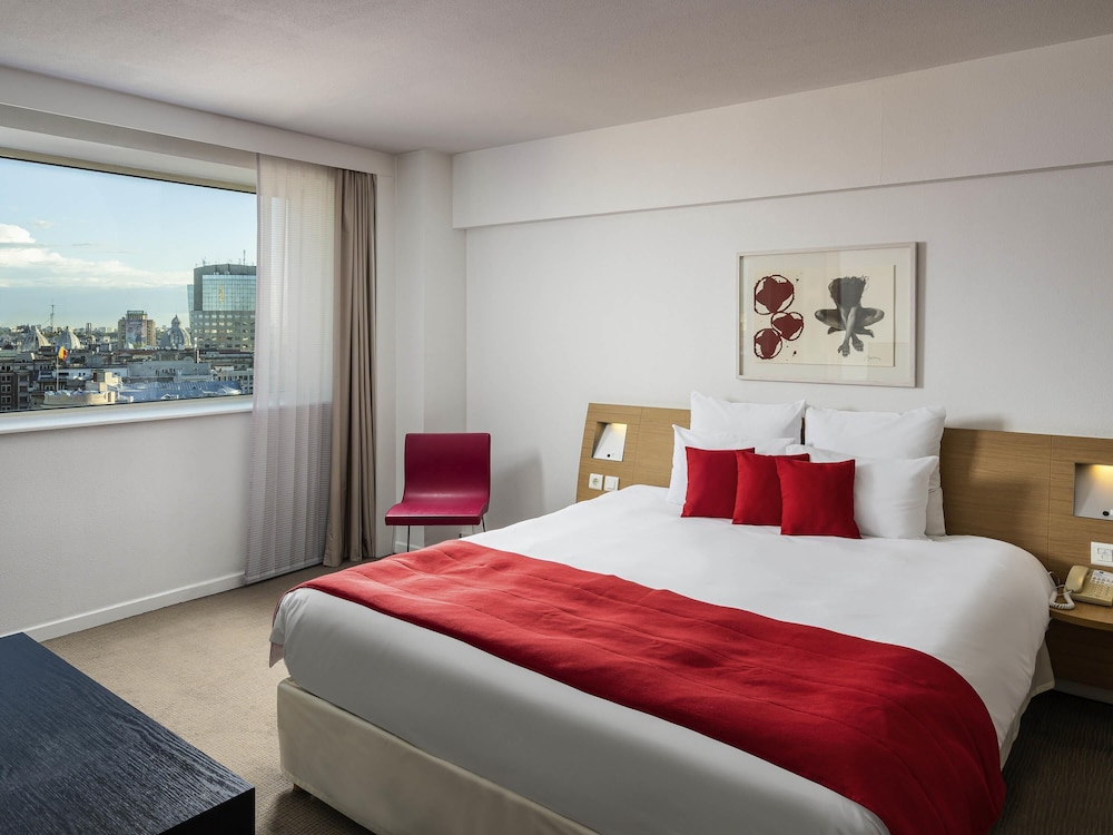 Suite superior, 1 cama doble (Extendable Sofa) del hotel Novotel Bucharest City Centre. Foto 4