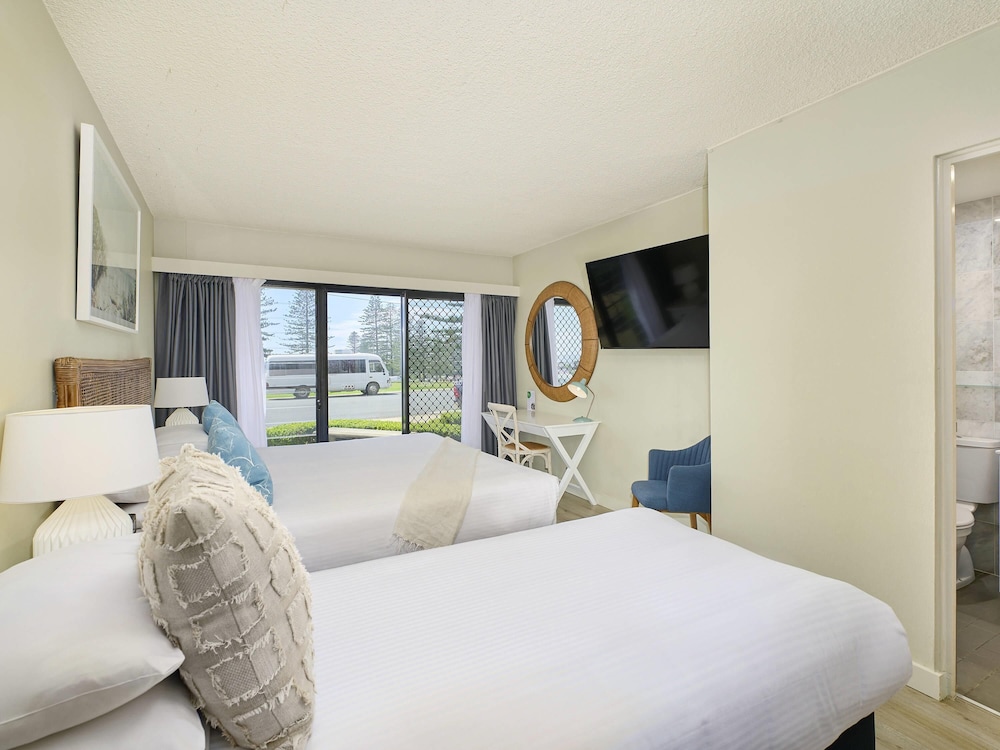 Habitación Superior con Cama King y Individual - Vistas al Océano del hotel ibis Styles Port Macquarie