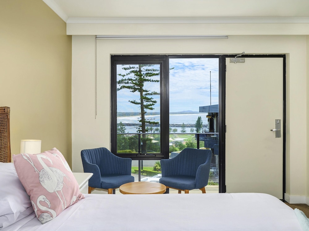 Habitación Estándar con Cama King y Bañera de Hidromasaje del hotel ibis Styles Port Macquarie. Foto 3