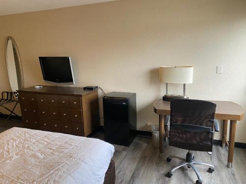 Habitación con ducha a ras de suelo, adaptada para personas de movilidad reducida - Cama extragrande - No fumadores del hotel 6 Rochester
