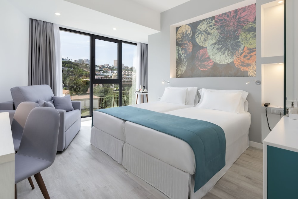 Habitación familiar del hotel Occidental Las Palmas