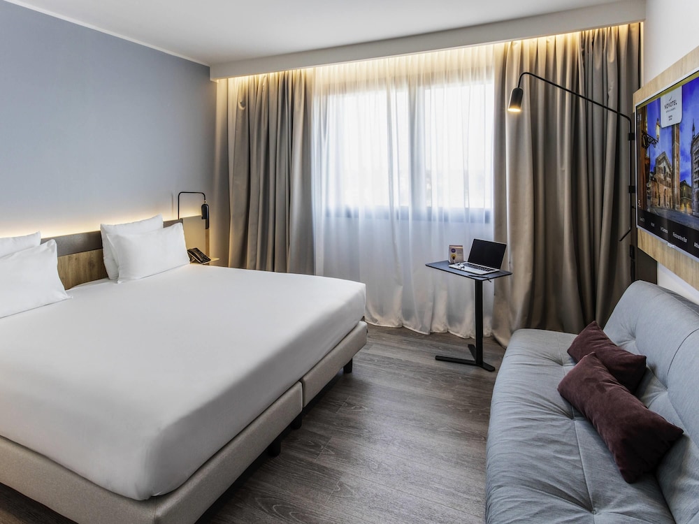 Habitación Ejecutiva del hotel Novotel Parma Centro. Foto 5