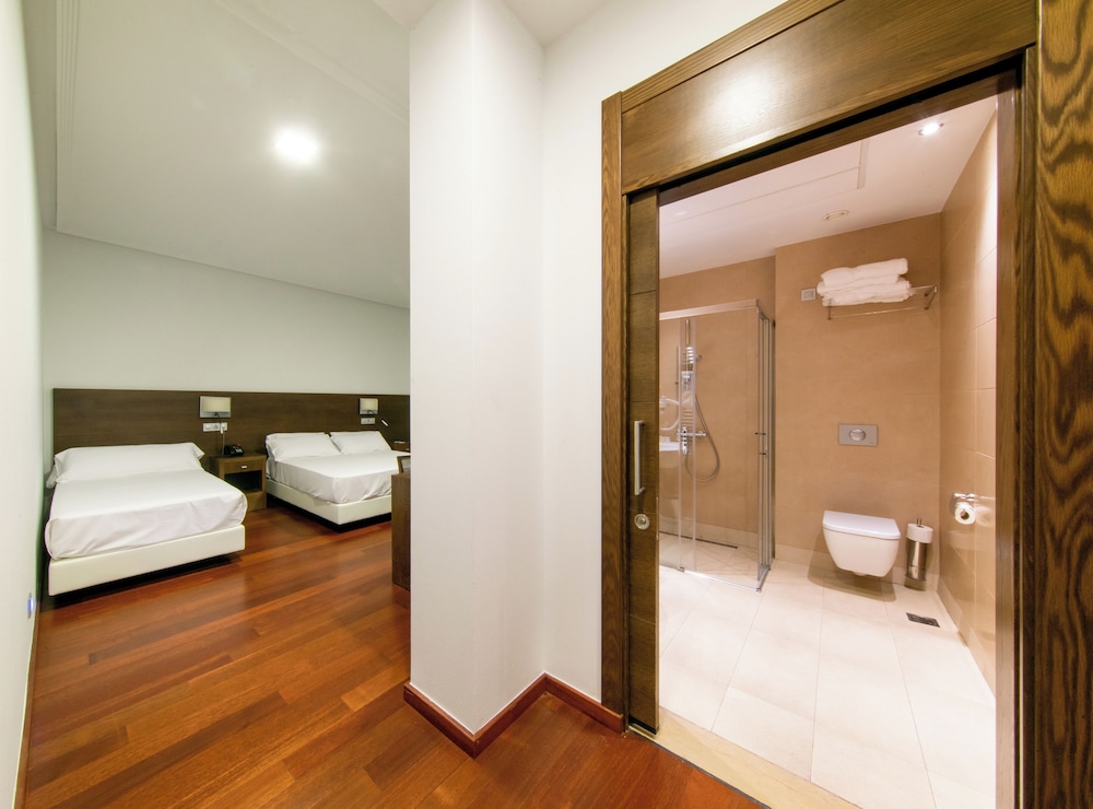 Habitación con 1 cama doble o 2 individuales del hotel Soho Boutique Oviedo. Foto 4