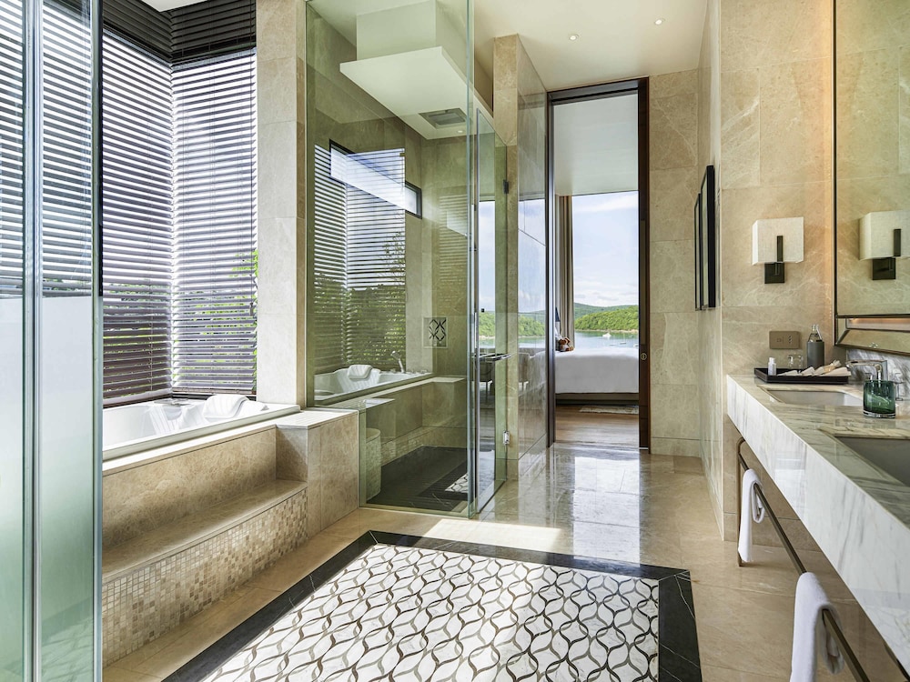 Villa Presidencial con 4 dormitorios en la cima de la colina del hotel V Villas Phuket, MGallery. Foto 6