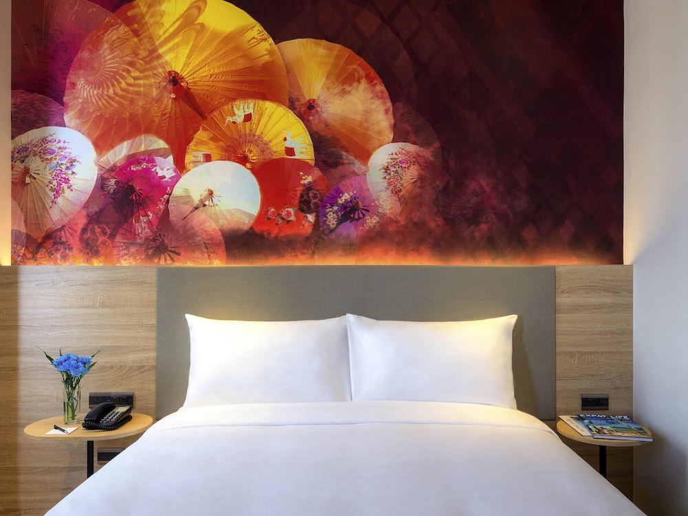 Habitación Estándar con 1 Cama Queen del hotel ibis Styles Bangkok Ratchada. Foto 6