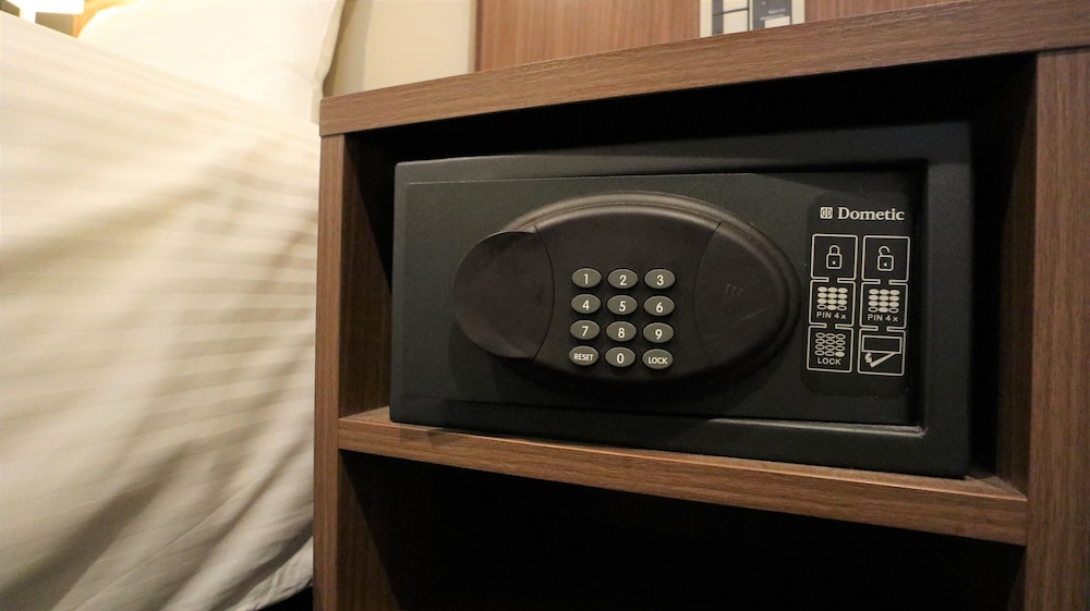 Habitación estándar doble, 1 cama doble del hotel ibis Styles Tokyo Ginza. Foto 6