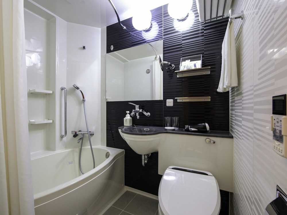 Habitación estándar, 1 cama individual del hotel ibis Styles Tokyo Ginza. Foto 17