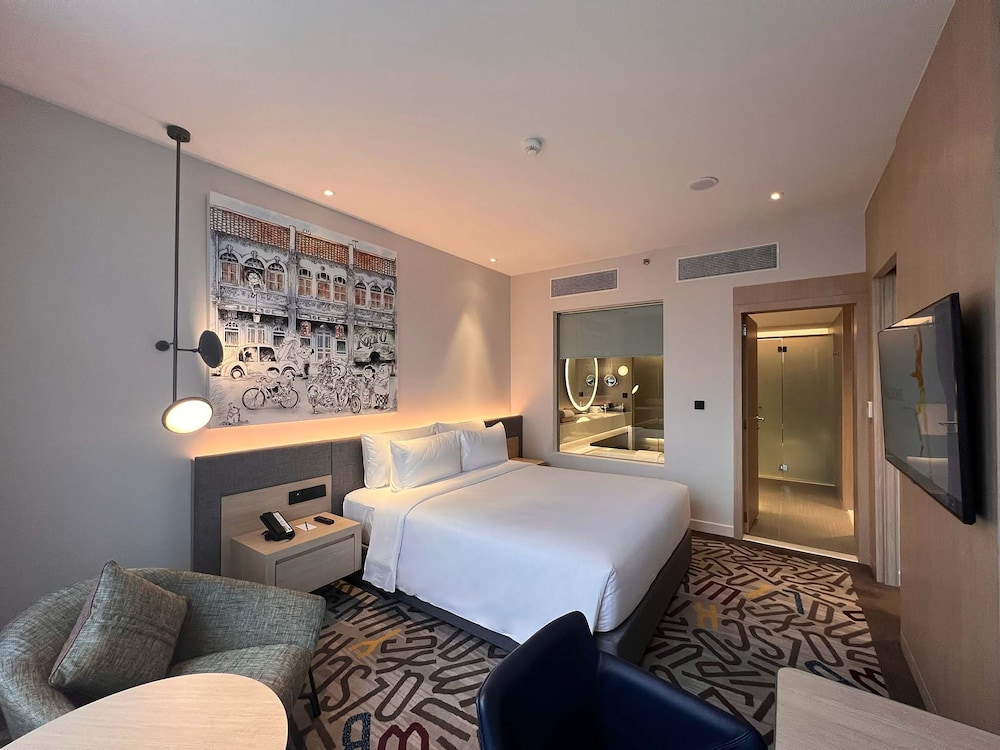 Suite Ejecutiva con 1 cama doble del hotel Mercure Kuala Lumpur Glenmarie. Foto 3